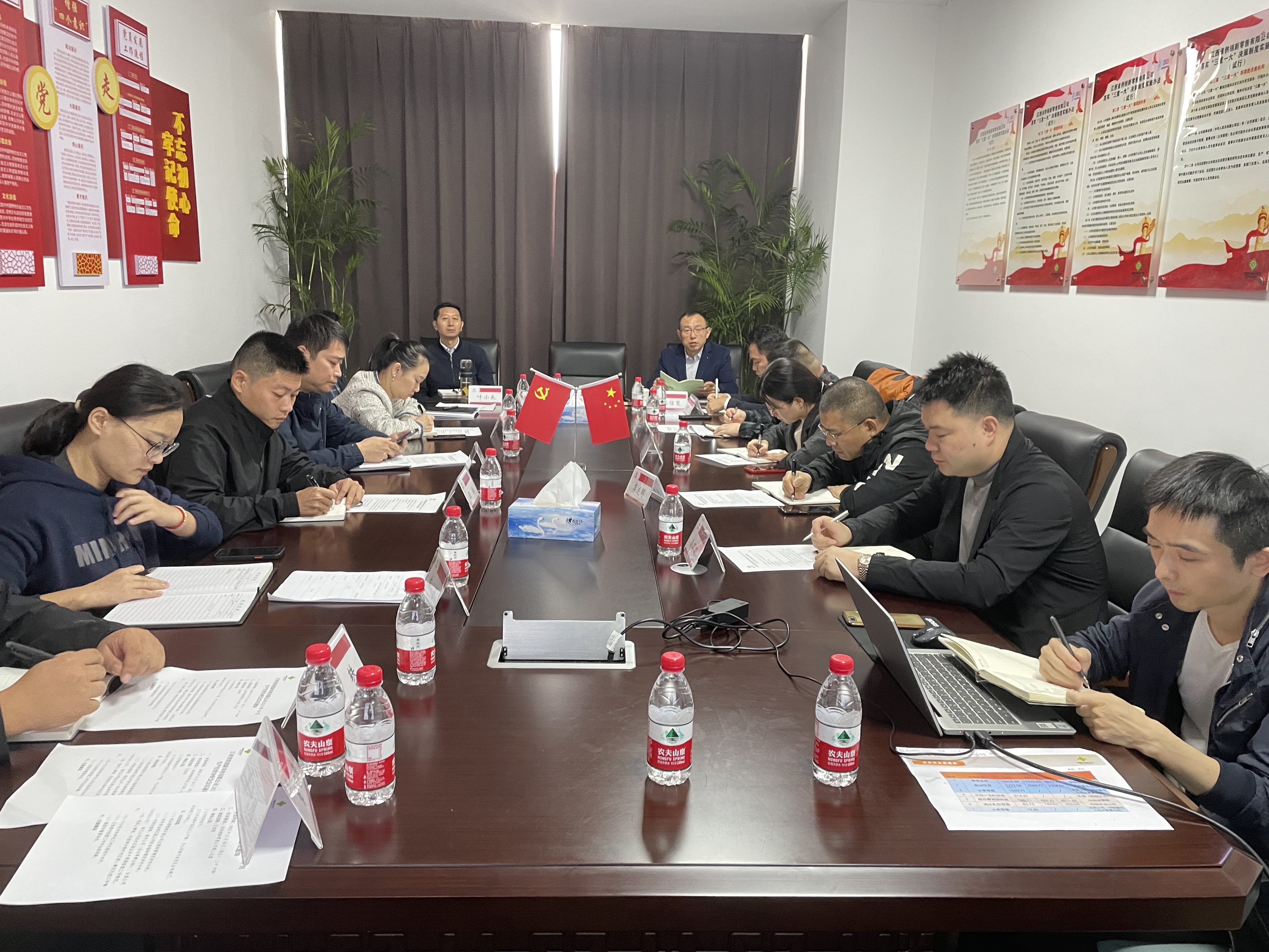 新零售公司專(zhuān)題傳達學(xué)習省供銷(xiāo)聯(lián)社紀檢干部培訓暨紀檢工作推進(jìn)會(huì )議精神